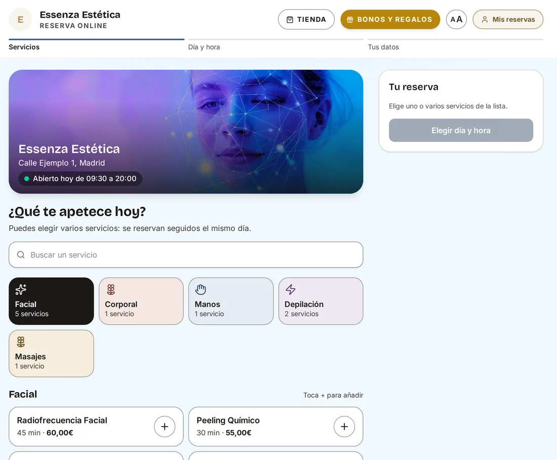 Página de reservas del centro con su portada, categorías y servicios